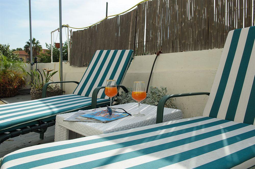 Neve Tzedek Original Style Apartments Тел Авив Екстериор снимка