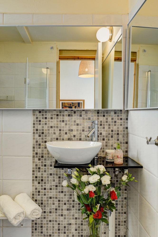 Neve Tzedek Original Style Apartments Тел Авив Екстериор снимка