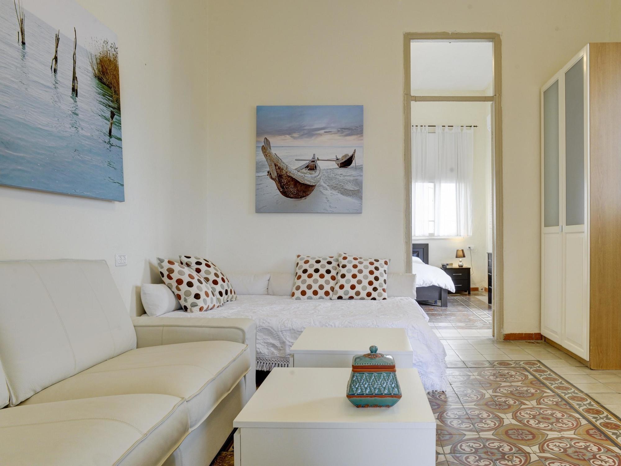 Neve Tzedek Original Style Apartments Тел Авив Екстериор снимка
