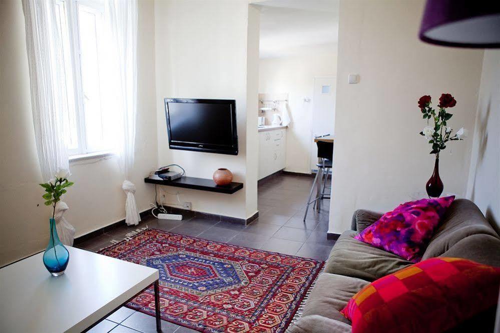 Neve Tzedek Original Style Apartments Тел Авив Екстериор снимка